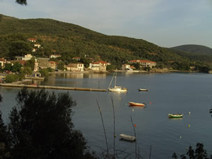 09.06.2009 Nehalinnia at the jetty in HORTO